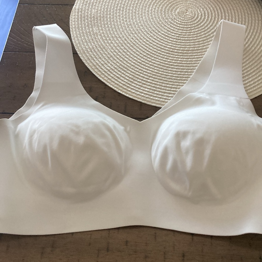 Honeylove V-Neck White Bra